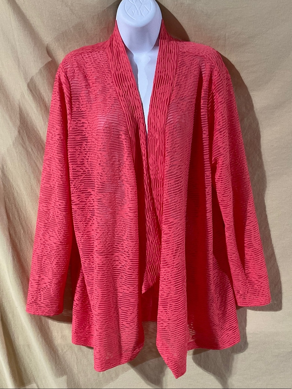 Investments Size L Coral Red Open-Front Textured Jacket